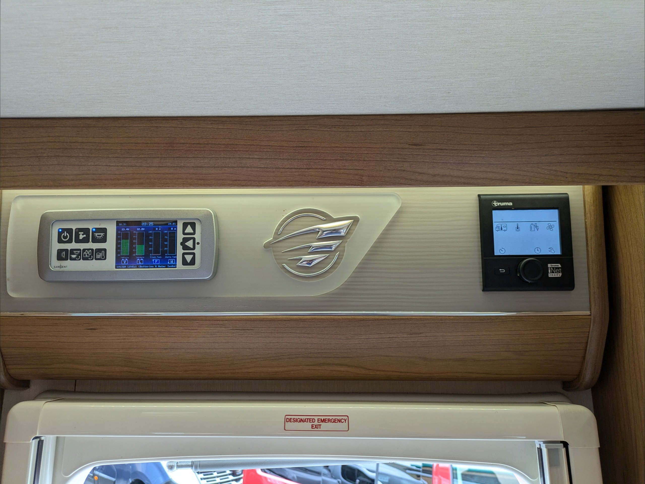 Used 2016 AutoTrail Delaware for sale in Bracknell, Berkshire Southern Motor Homes